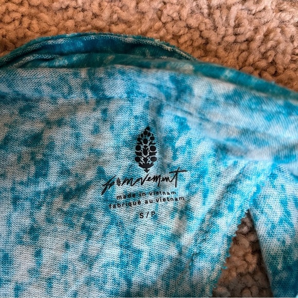 Free People Movement Backstage Open Back Cropped Shirt size S - Picture 7 of 8